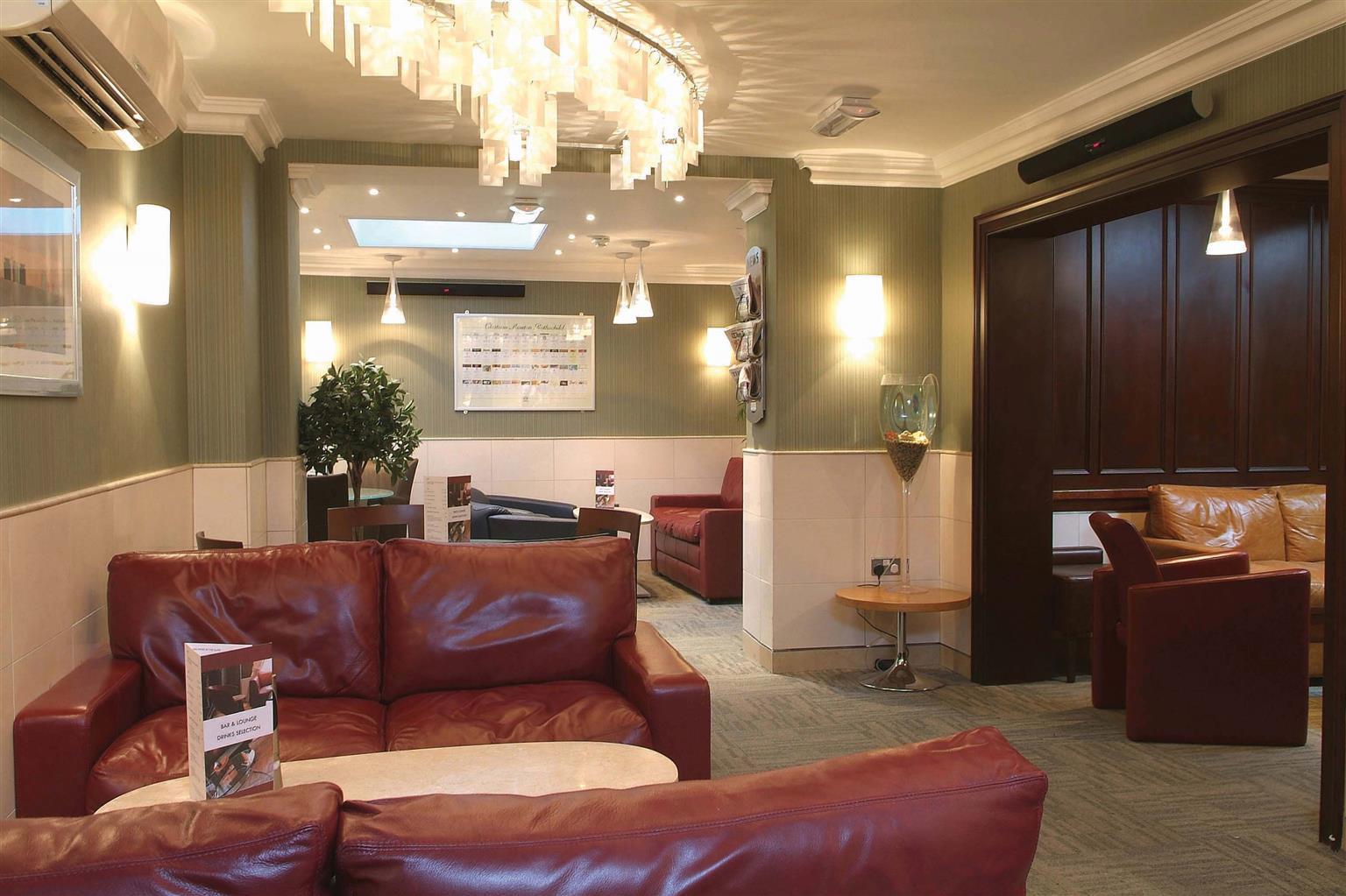 Hotel The Dean Court