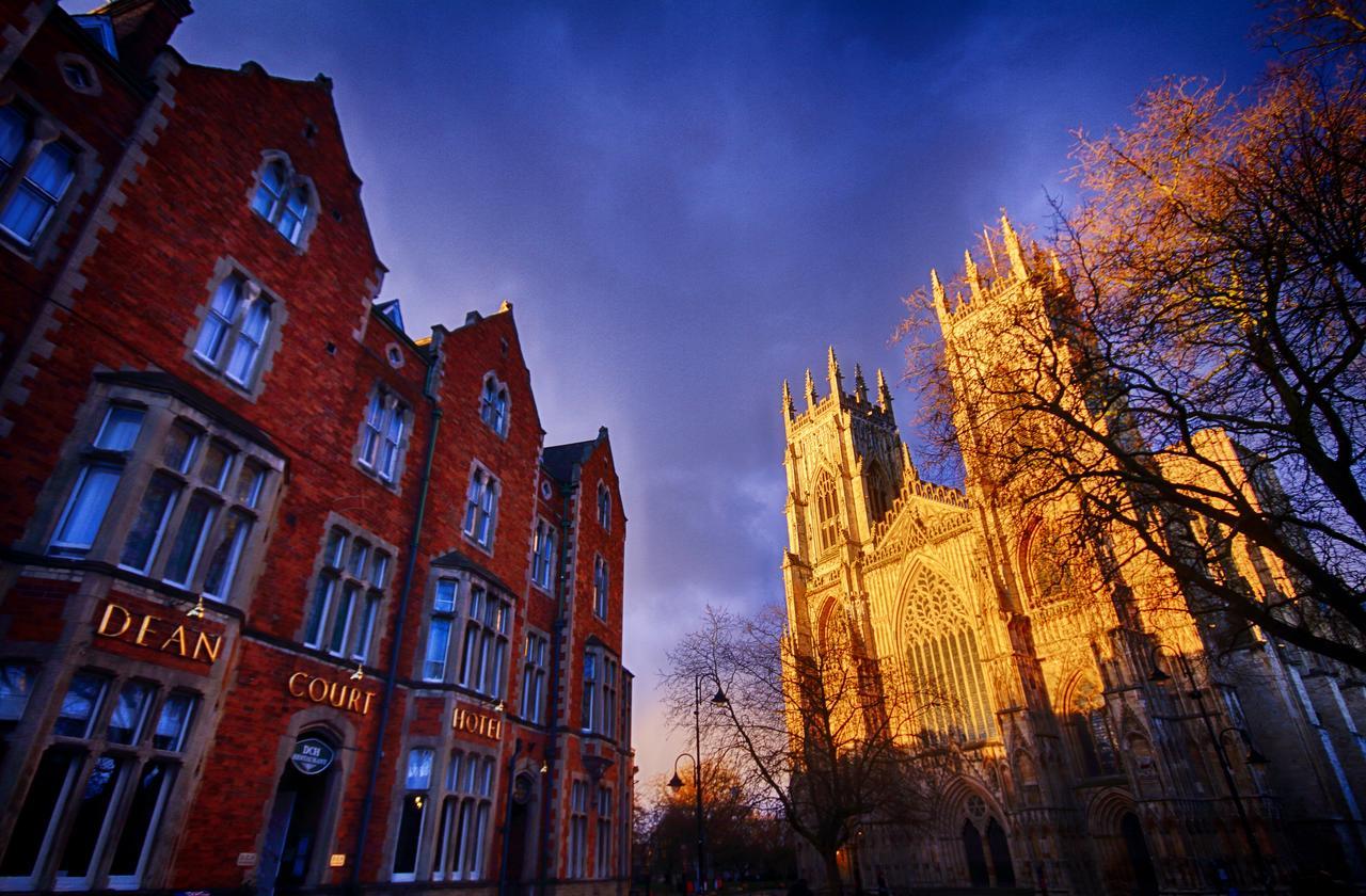 Hotel The Dean Court York